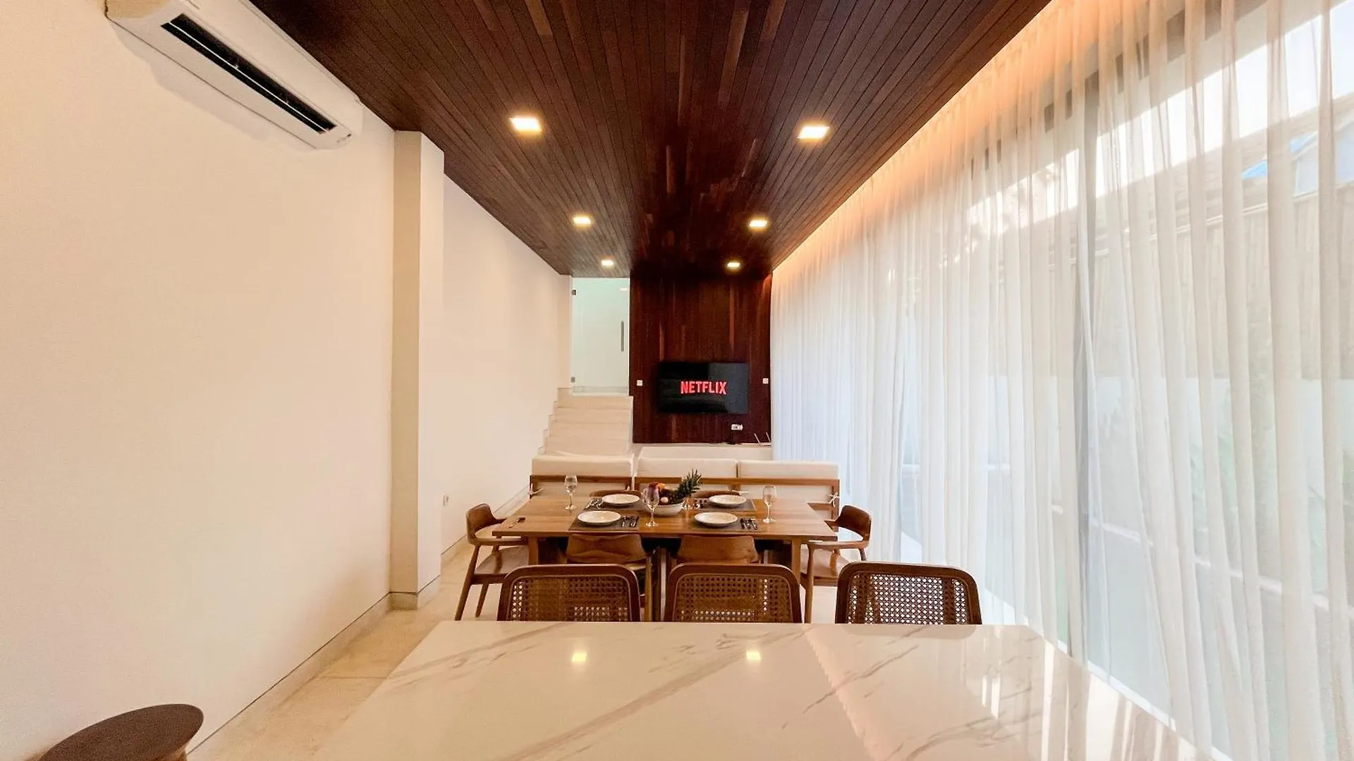 Villa Prada II 3Br Villa Near To Beach In Seminyak Индонезия