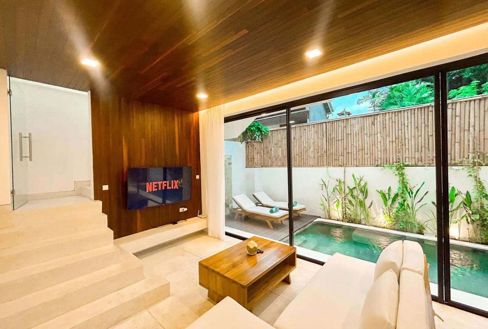 Villa Prada II 3Br Villa Near To Beach In Seminyak 0*, Seminyak (Bali) Indonesia