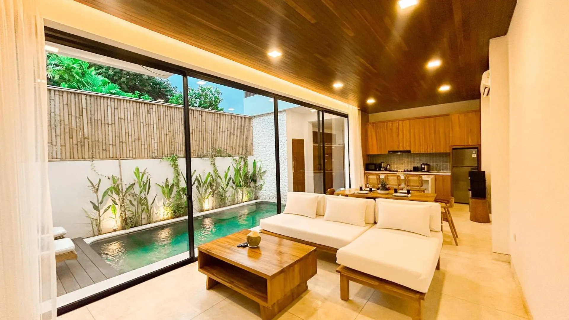 Villa Prada II 3Br Villa Near To Beach In Seminyak location
