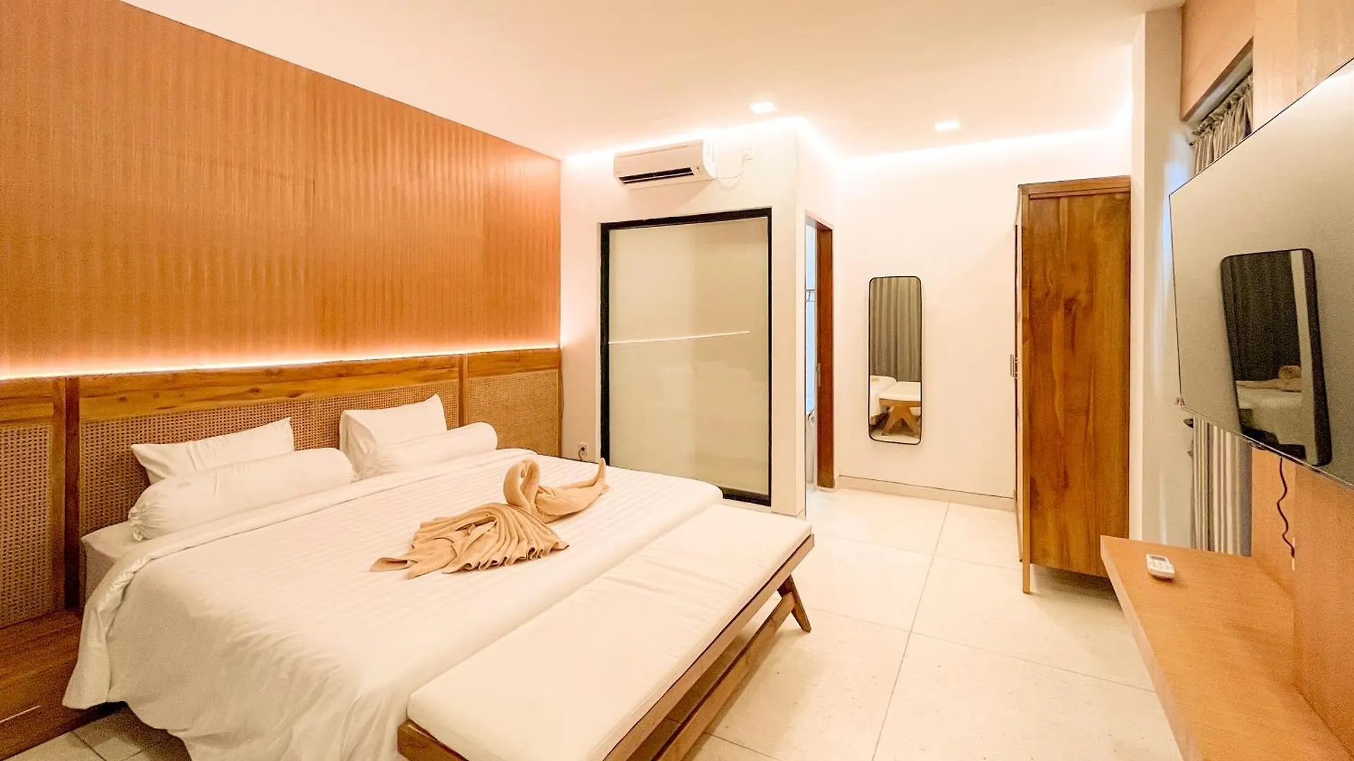 Villa Prada II 3Br Villa Near To Beach In Seminyak