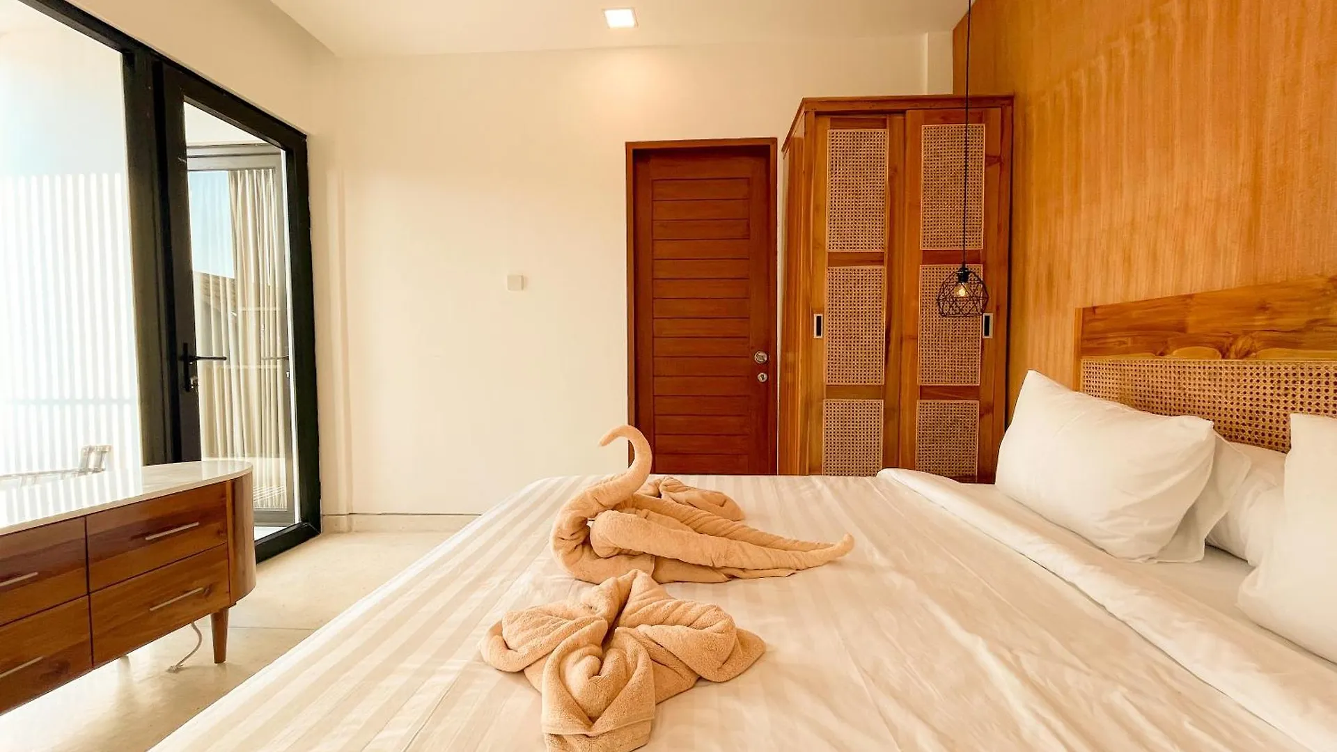 Villa Prada II 3Br Villa Near To Beach In Seminyak Seminyak (Bali)