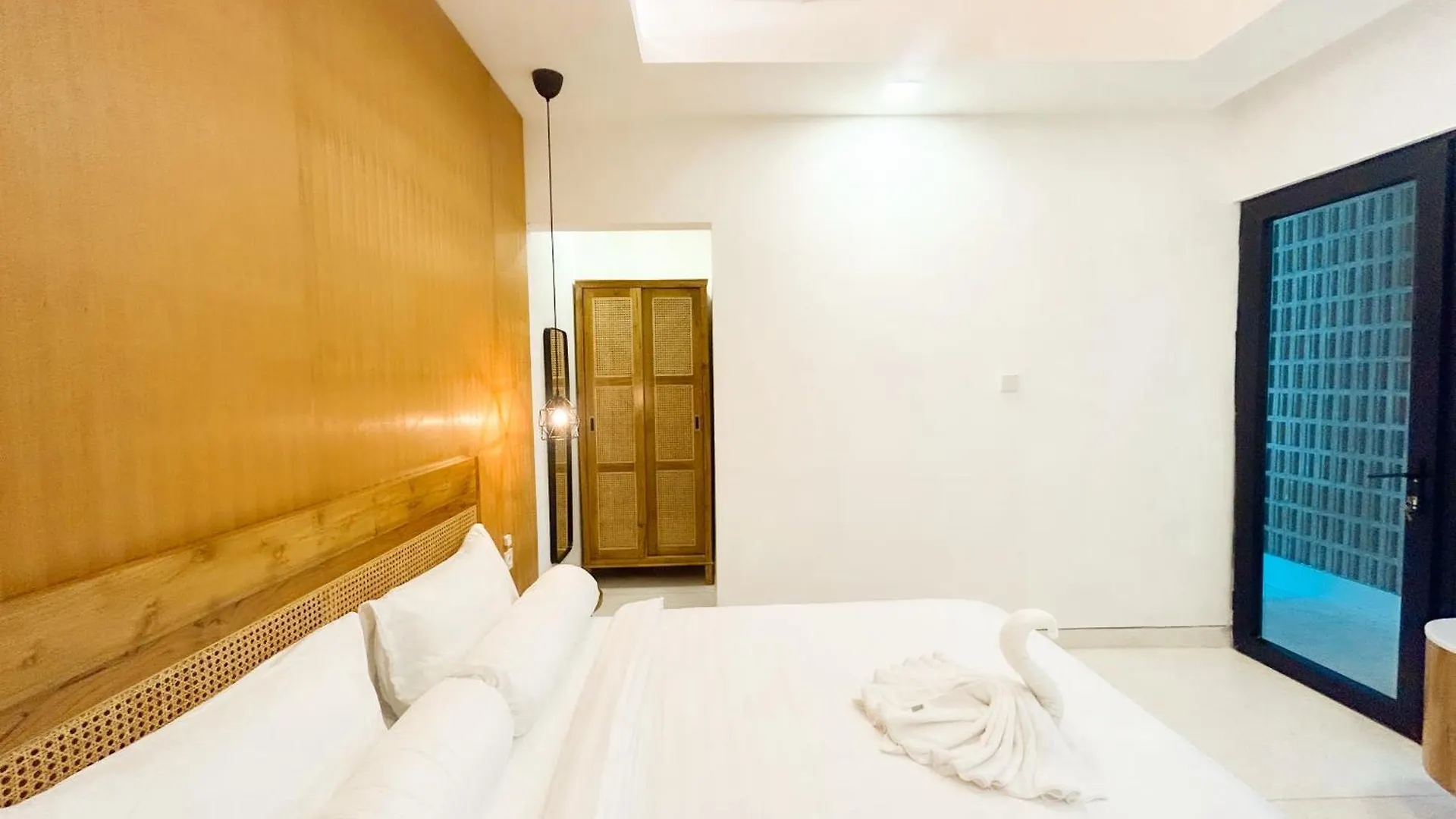 Villa Prada II 3Br Villa Near To Beach In Seminyak